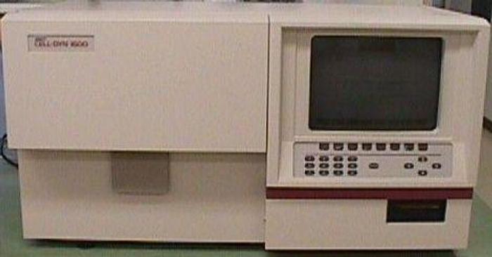 Used For Sale ABBOTT LABS Cell Dyn 1600/1700 Hematology Analyzer