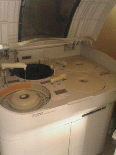 Used For Sale HITACHI 7070 Chemistry Analyzer