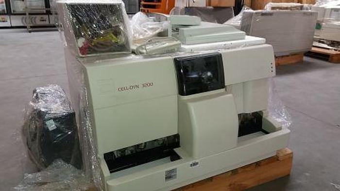 Used For Sale CELL DYN 3200 SL Hematology Analyzer