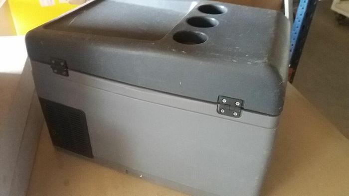 Used For Sale SHORELINE SMP41 Refrigerator Freezer