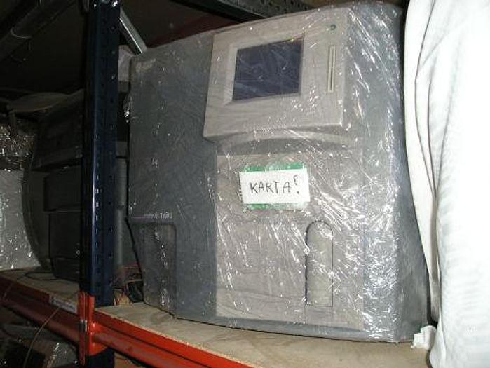 Used For Sale BECKMAN COULTER ACT diff 2 Hematology Analyzer