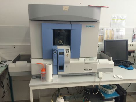 Used SIEMENS ADVIA 2120i Hematology Analyzer For Sale - DOTmed Listing #2253138: